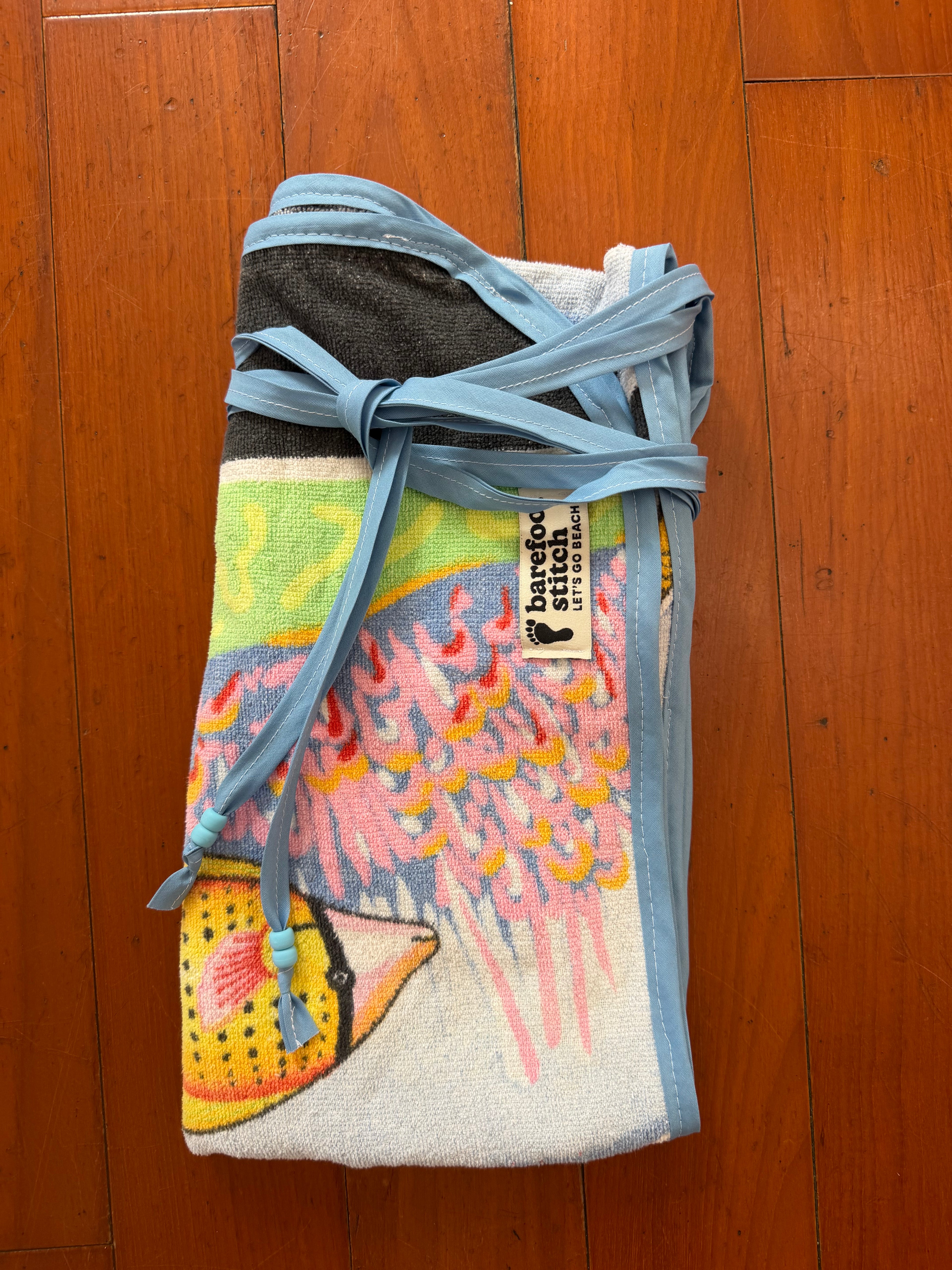 Fish fish fish towel skirt (13.5 by 53inch) (drop 26)